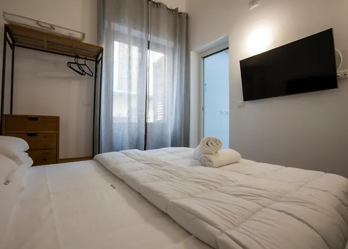 Vespri Apartments