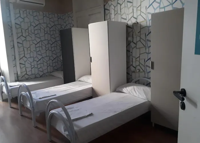 Balarm - Hostel And Bar