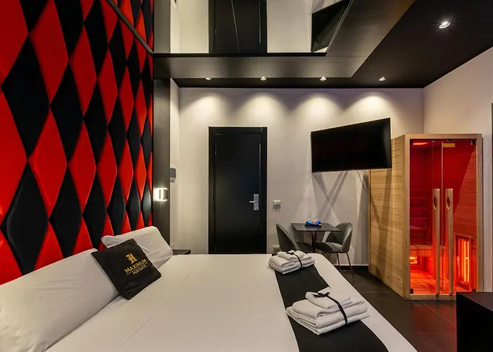 Maximum Hub Suite&Spa