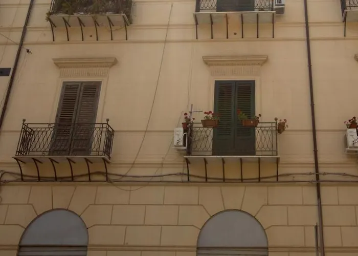Giachi Friendly Rooms Alla Stazione Palermo, Włochy