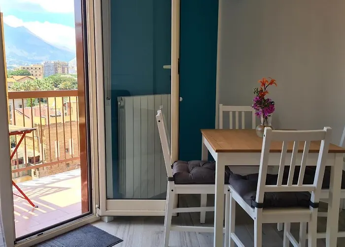 Alberira Apartments Palermo, Italia