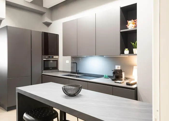 Carlo Suite Apartments con Vasca Idromassaggio Palermo, Italia