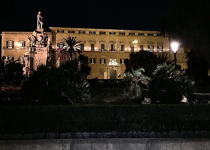 Normanni Central House Palermo, Italia