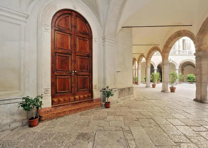Ferienwohnung Palazzo Mazzarino Palermo, Italien