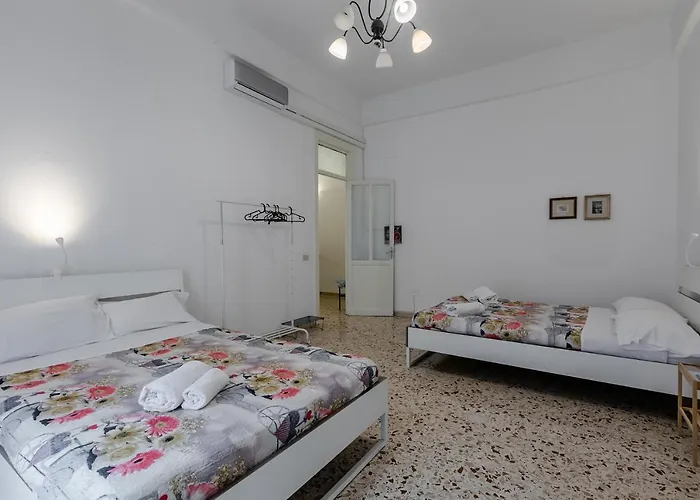Guesthost - Palermo Central Apartment, Italia