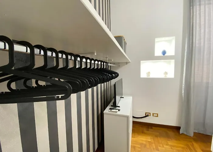 Kamaffari Central Apartment Palermo, Italia