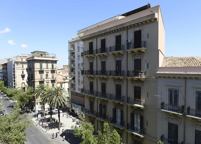 Hotel Roma 62 Palermo