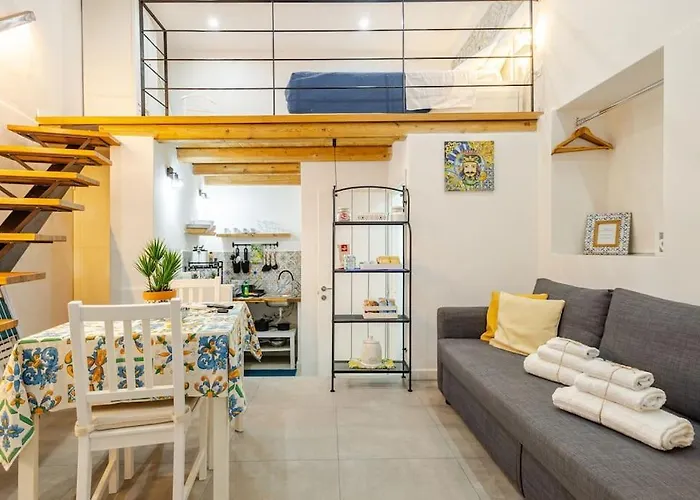 Palermo Home Cathedral Apartment, Italia