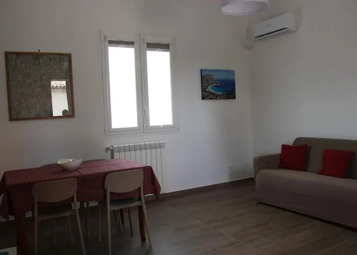 Zia Pina Home Palermo, Italia