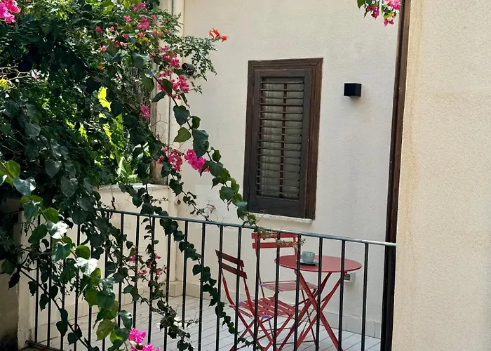 Yourlife Suite1 - Deliziosa Casa Con Terrazzino Palermo, Italia