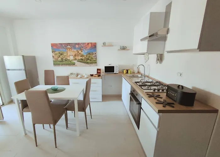 Pama House Comfort E Relax A Due Passi Dal Centro Palermo, Italia