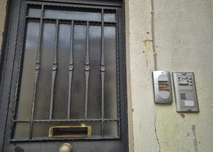 Appartamento La Casuzza 2 in piazzetta Palermo, Italia