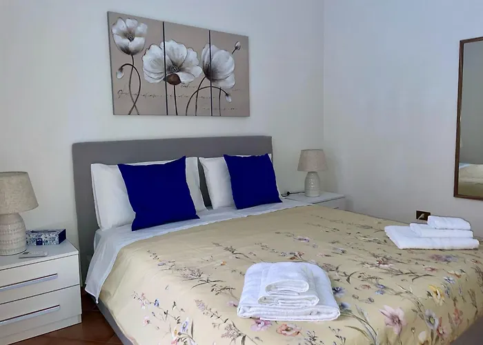 Mercury Apartment - 100 Mq Nel Cuore Di Palermo, Włochy