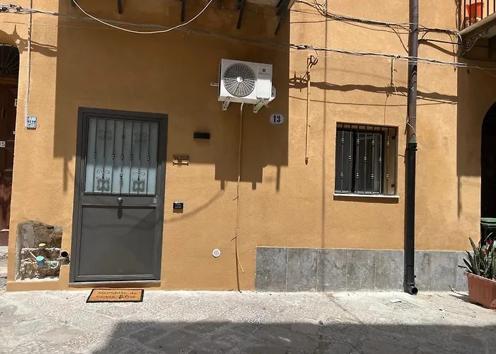 Infiniti noi home Palermo, Italia