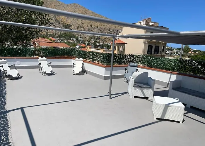Mondello Beach House With Terrace 2 Steps From The Sea Palermo, Italia