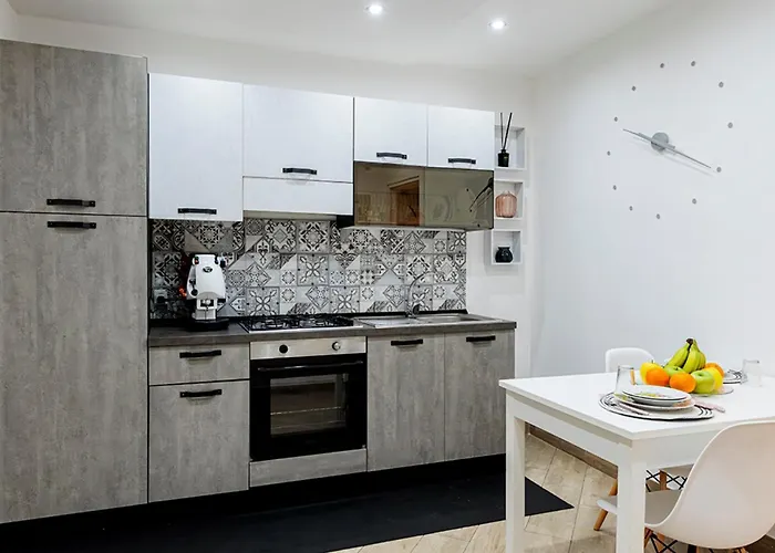 Apartamento Little House Ai Tartari Palermo, Italia