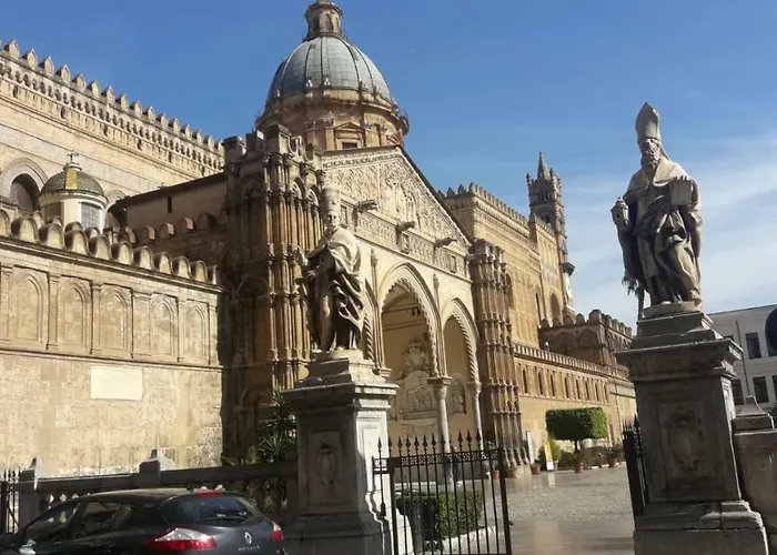La casetta del vicoletto Palermo, Italia