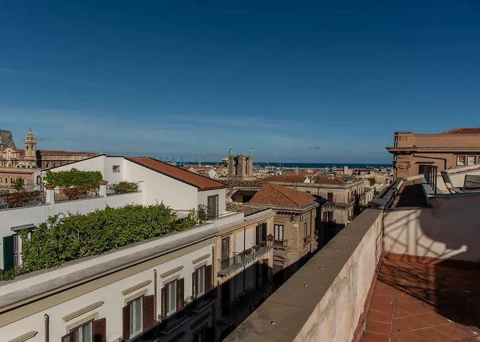 Appartamento Palazzo Pace Al Cassaro Palermo, Italien